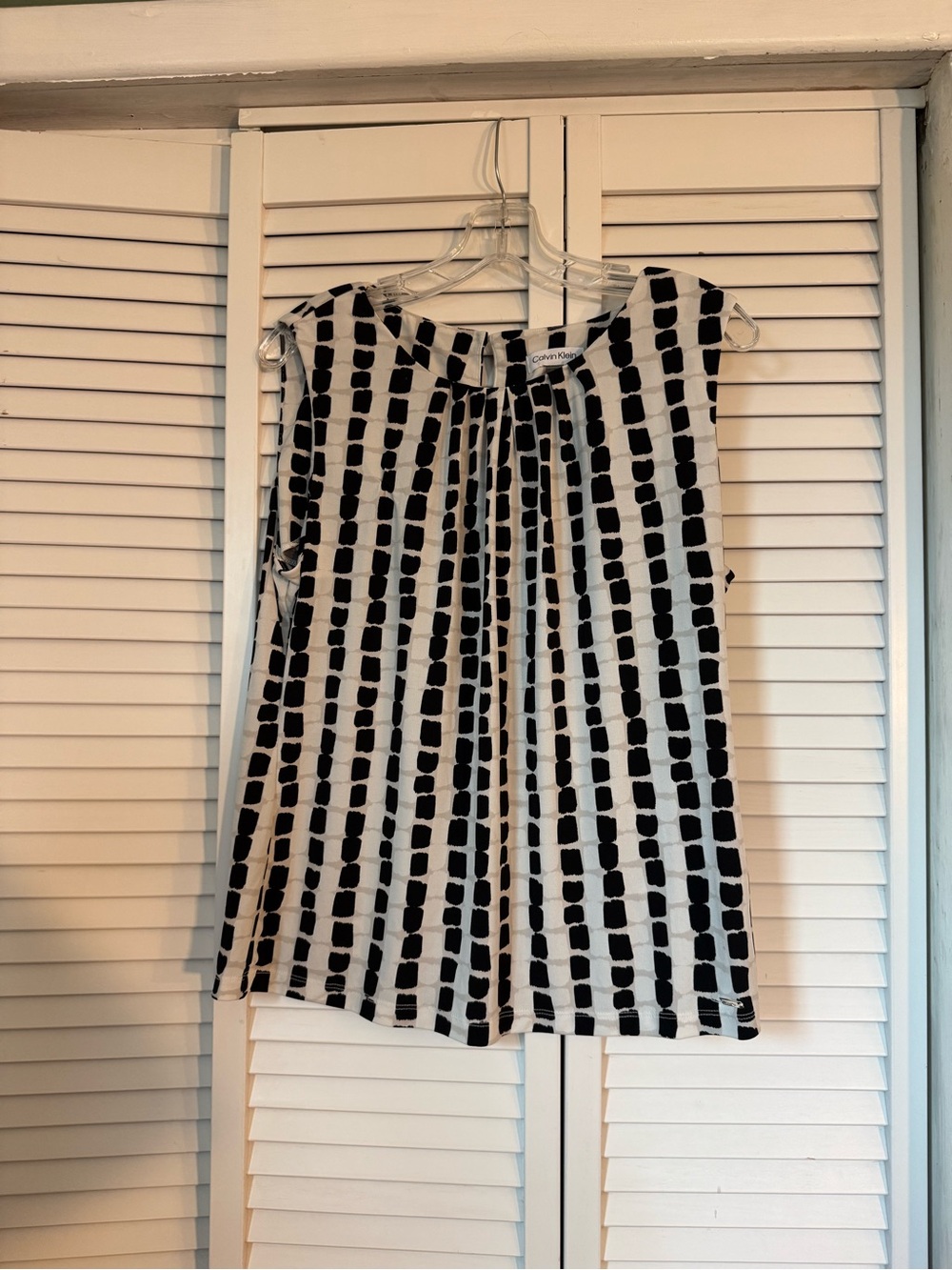 Calvin Klein Black & White Sleeveless Printed Tank Top Xl